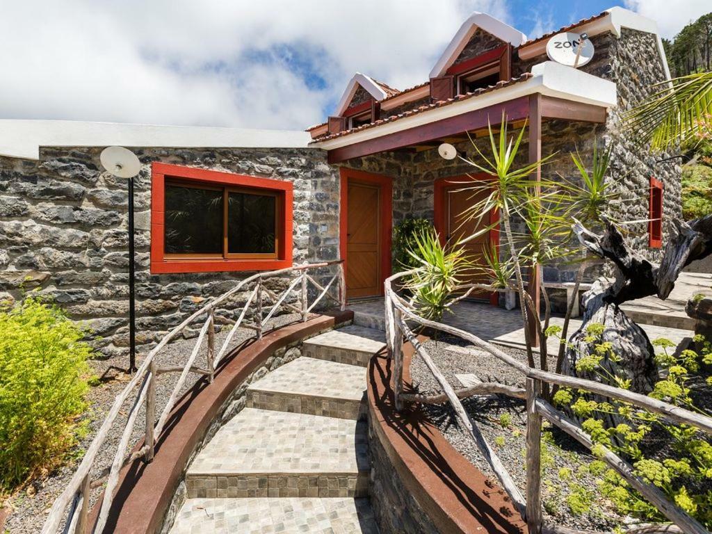 Refugio Do Lourinho Villa ฟุงชาล ภายนอก รูปภาพ